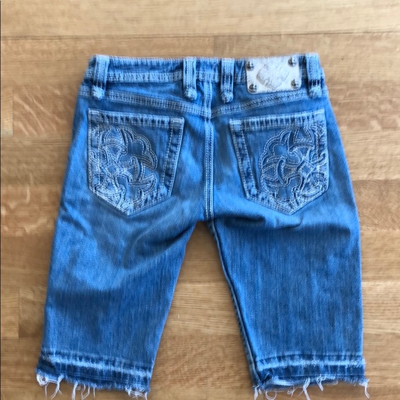 Miss Me Shorts - Picture 2 of 2